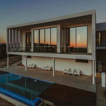Alfaiate Villa *